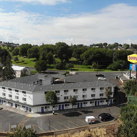 Motel 6 Pendleton, OR - West Exterior foto
